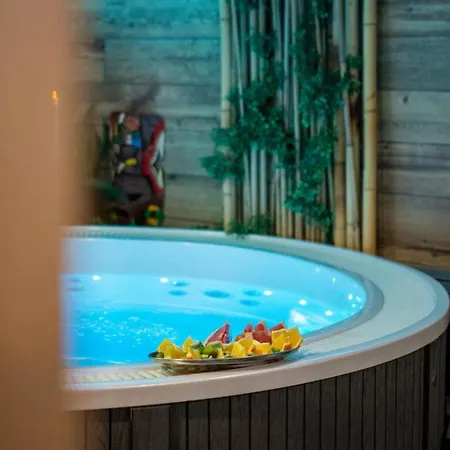 3bdr - Private With Jacuzzi And Sauna - Panoramic Mountain Views *